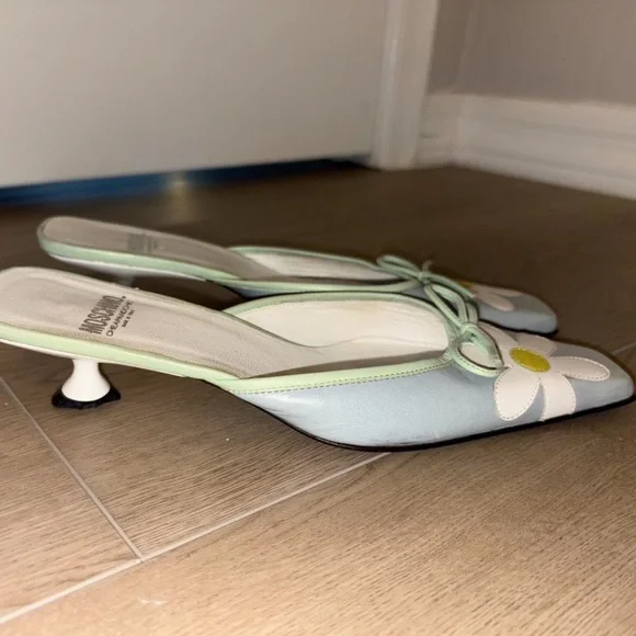 Vintage Moschino daisy mules - Picture 3 of 5